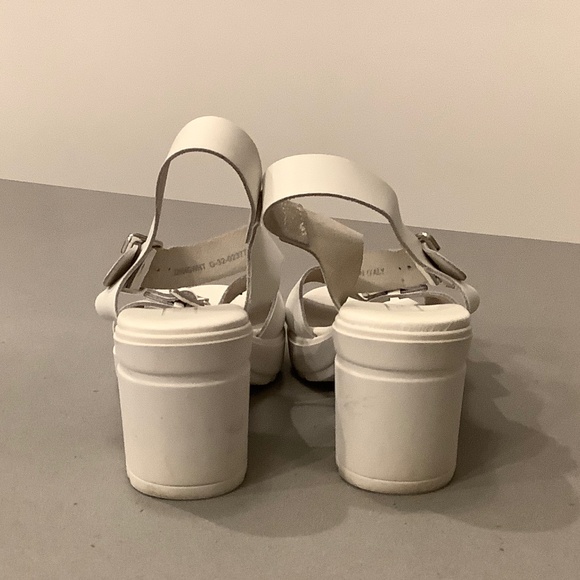 Top Shop (Nordstrom) White Platform Chunky Heeled Ankle Strap Sandals Size 8.5M - Picture 7 of 10